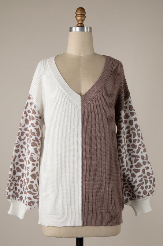 ANIMAL PRINT SLEEVE COLOR BLOCK CABLE KNIT SWEATER