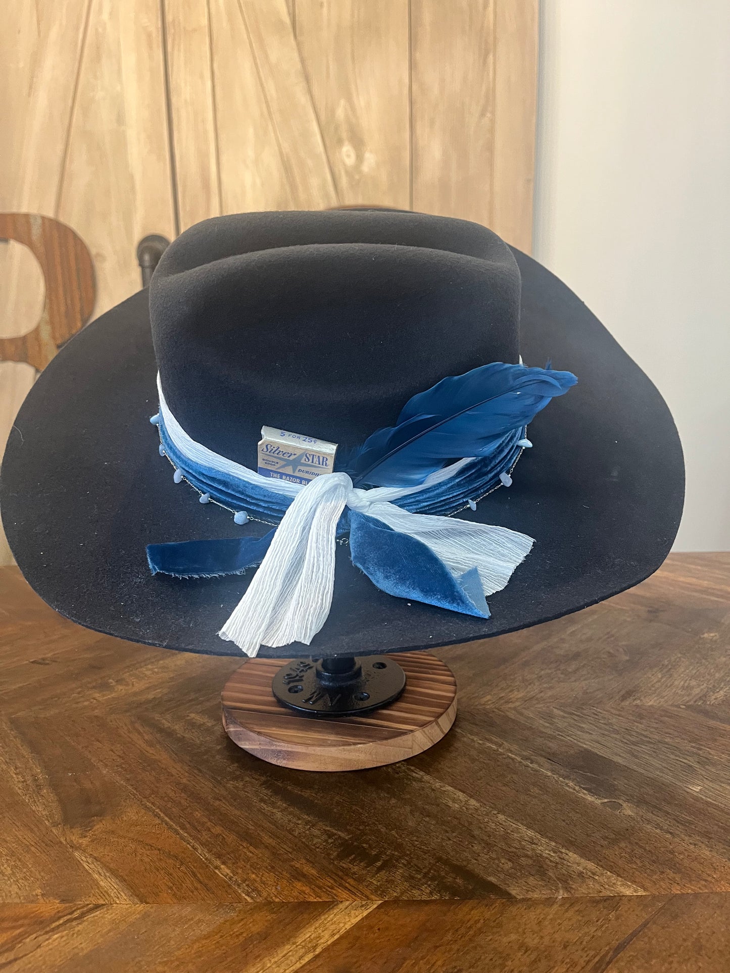 Hat raffle entry